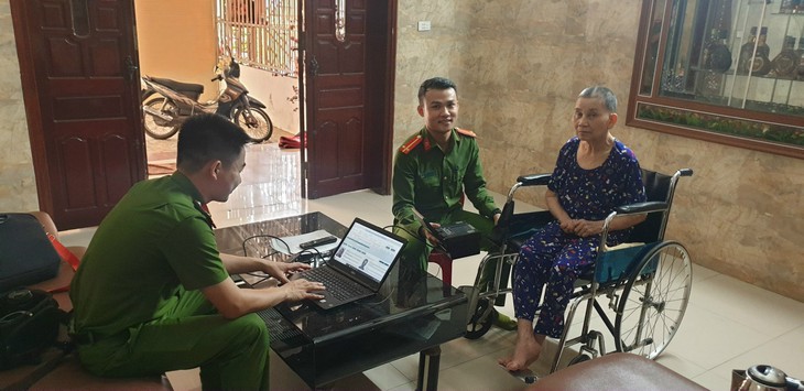 'Vượt khó' phủ xanh tài khoản định danh điện tử - Ảnh 4.