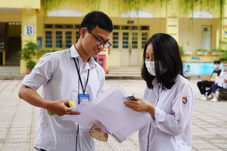 Thí sinh được phép mang đồng hồ đeo tay cơ vào phòng thi - Ảnh 1. Thí sinh được phép mang đồng hồ đeo tay cơ vào phòng thi - Ảnh 1.