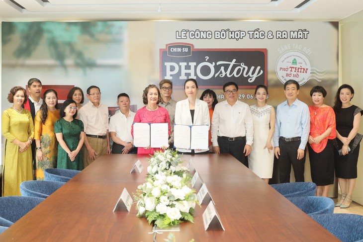 Bắt tay cùng Phở Thìn Bờ Hồ, Chin-su tự tin phở ăn liền "phở story" có thể ngon như phở gia truyền - Ảnh 1.