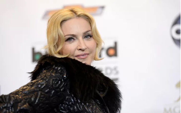 Nữ hoàng nhạc pop Madonna ra viện sau khi điều trị nhiễm khuẩn nghiêm trọng