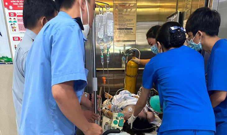 Sở Y tế TP.HCM lên tiếng về vụ cô gái tử vong sau khi nâng ngực trong khách sạn - Ảnh 1. Sở Y tế TP.HCM lên tiếng về vụ cô gái tử vong sau khi nâng ngực trong khách sạn - Ảnh 1.