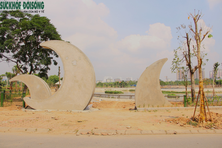 Từng bước "hồi sinh" công viên trăm tỷ sau nhiều năm hoang tàn, xuống cấp - Ảnh 1. Từng bước "hồi sinh" công viên trăm tỷ sau nhiều năm hoang tàn, xuống cấp - Ảnh 1.