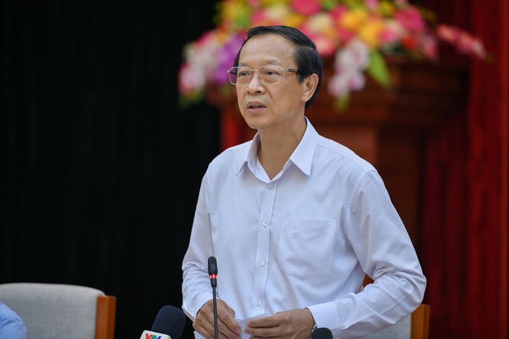 Khi nào kỳ thi tốt nghiệp THPT sẽ được giao về địa phương tổ chức? - Ảnh 2. Khi nào kỳ thi tốt nghiệp THPT sẽ được giao về địa phương tổ chức? - Ảnh 2.