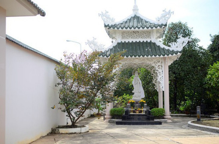 Dấu ấn Phật giáo trong căn biệt thự của diễn viên Việt Trinh - Ảnh 5. Dấu ấn Phật giáo trong căn biệt thự của diễn viên Việt Trinh - Ảnh 5.