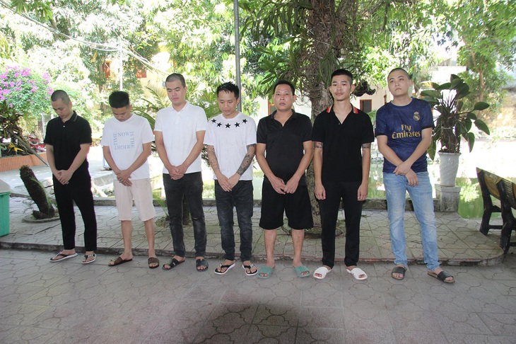 Thủ đoạn của ông trùm 9X điều hành đường dây cá độ bóng đá hơn 80 tỷ đồng - Ảnh 2.