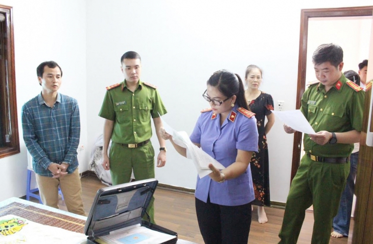 Khởi tố, bắt giam Phó Giám đốc Trung tâm của trường Đại học Tây Bắc - Ảnh 2.