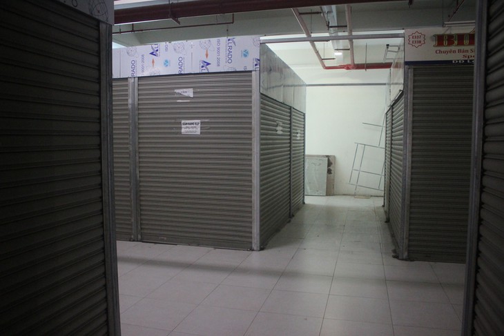 Chợ lớn nhất Khánh Hòa “đìu hiu”, hàng trăm lô – sạp chờ tiểu thương - Ảnh 11.