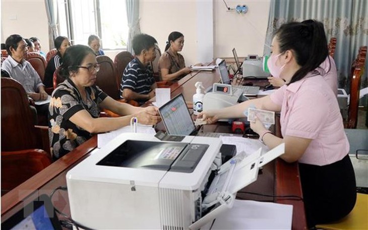 Hộ gia đình vùng khó khăn được vay vốn sản xuất tối đa 100 triệu đồng - Ảnh 1. Hộ gia đình vùng khó khăn được vay vốn sản xuất tối đa 100 triệu đồng - Ảnh 1.