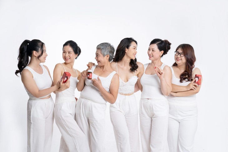 Giải pháp hỗ trợ bổ sung nội tiết tố nữ, giữ mãi nét xuân thì - Ảnh 1. Giải pháp hỗ trợ bổ sung nội tiết tố nữ, giữ mãi nét xuân thì - Ảnh 1.