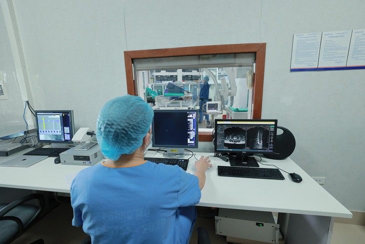 Bộ Y tế đề xuất quy định mới về kiểm soát nhiễm khuẩn tại cơ sở khám chữa bệnh - Ảnh 1.
