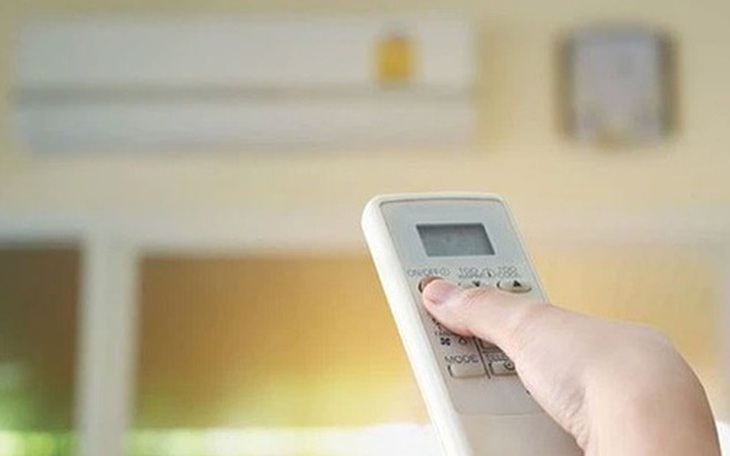 Thực hư thông tin dùng điều hòa dễ đột quỵ, hỏng xương khớp