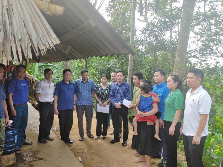 Đi soi cua ban đêm, 2 trẻ nhỏ đuối nước tử vong - Ảnh 1.