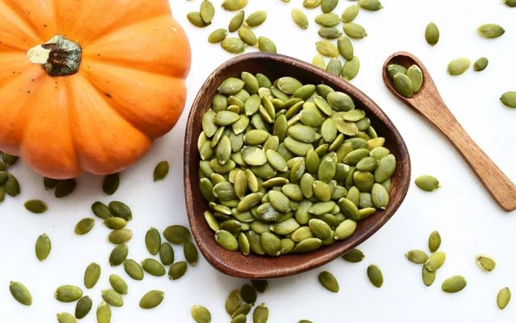 5 cách dùng hạt bí ngô chữa giun sán