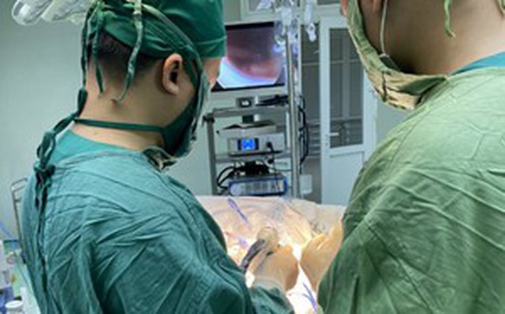 Nang sán dây lợn làm tổ trong não người đàn ông, bác sĩ chỉ rõ nguyên nhân