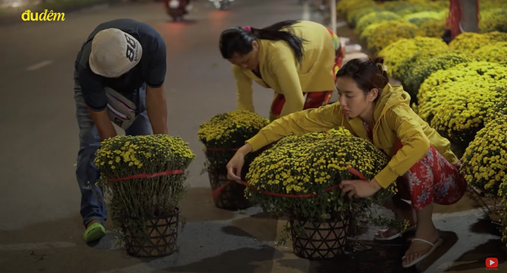 Hoa hậu Thùy Tiên bất ngờ nhận giải thưởng quốc tế tại Singapore - Ảnh 4. Hoa hậu Thùy Tiên bất ngờ nhận giải thưởng quốc tế tại Singapore - Ảnh 4.