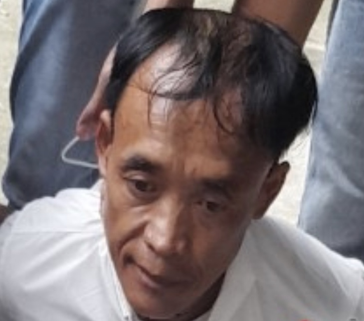 Bắt đối tượng ngụy trang 2 bánh heroin trong chân máy nghiền sắn - Ảnh 1. Bắt đối tượng ngụy trang 2 bánh heroin trong chân máy nghiền sắn - Ảnh 1.