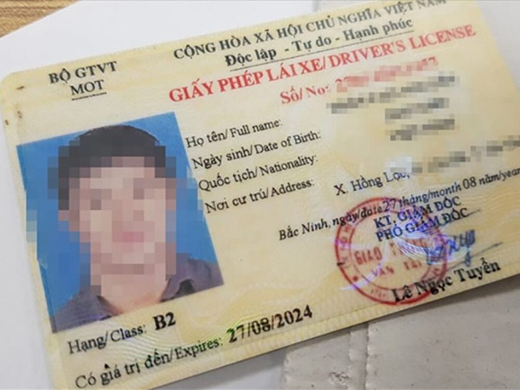 Bằng B2 lái xe gì? Cần kinh nghiệm gì để vượt qua kỳ thi sát hạch? - Ảnh 6. Bằng B2 lái xe gì? Cần kinh nghiệm gì để vượt qua kỳ thi sát hạch? - Ảnh 6.
