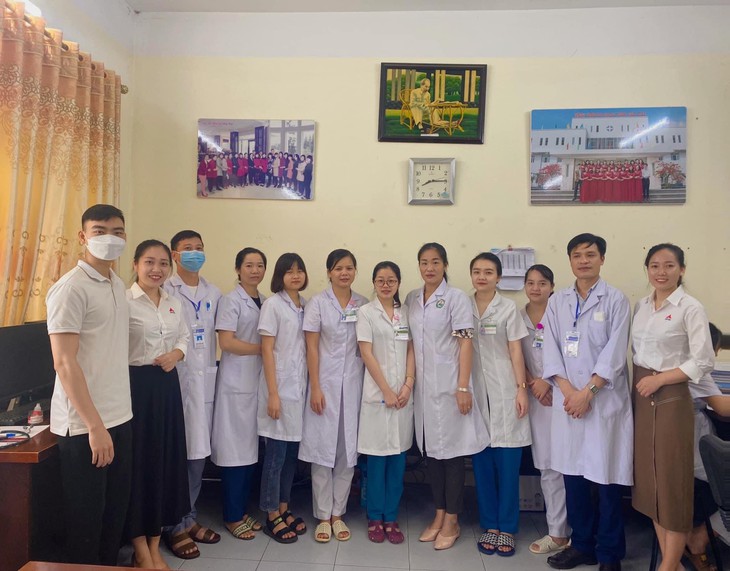 Lắng nghe những câu chuyện thú vị khi làm TikTok của chủ kênh Nhà có 2 dược sĩ - Ảnh 3.