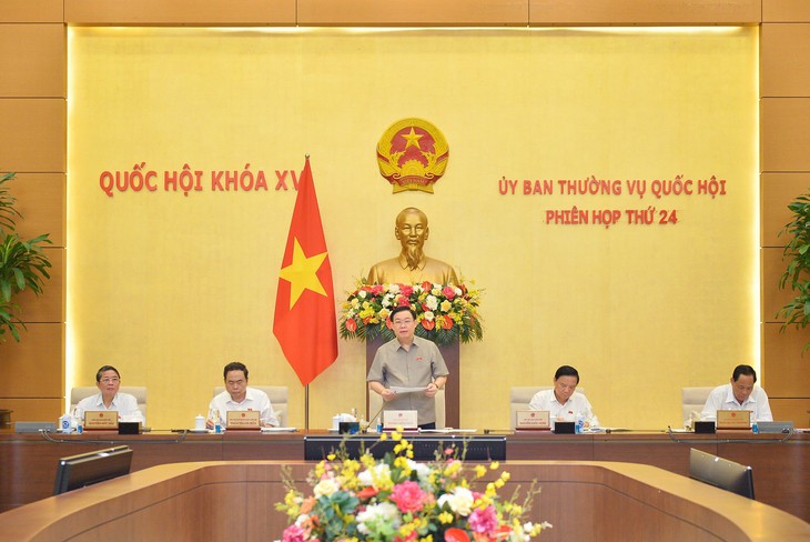 Sáng nay, Phiên họp thứ 24 của UBTVQH khai mạc, xem xét, cho ý kiến nhiều nội dung quan trọng - Ảnh 2. Sáng nay, Phiên họp thứ 24 của UBTVQH khai mạc, xem xét, cho ý kiến nhiều nội dung quan trọng - Ảnh 2.