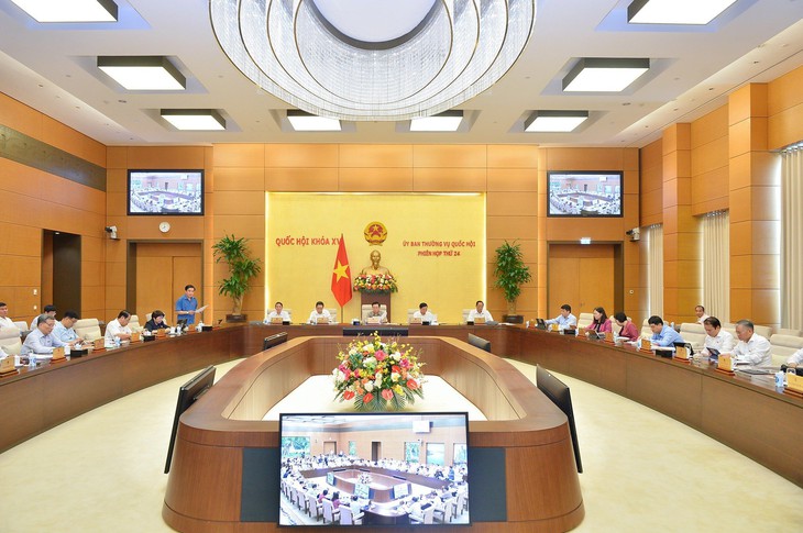 Sáng nay, Phiên họp thứ 24 của UBTVQH khai mạc, xem xét, cho ý kiến nhiều nội dung quan trọng - Ảnh 1. Sáng nay, Phiên họp thứ 24 của UBTVQH khai mạc, xem xét, cho ý kiến nhiều nội dung quan trọng - Ảnh 1.