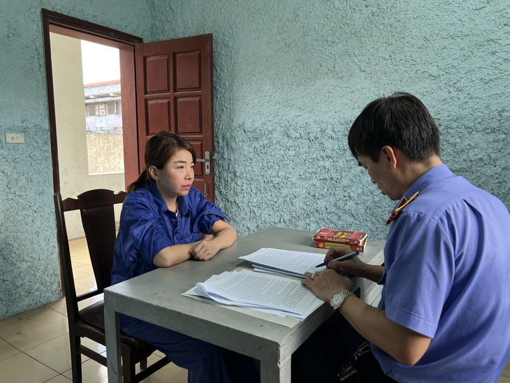 Dùng mạng xã hội để chạy quảng cáo bán dâm - Ảnh 1.