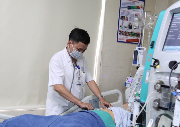 Lạm dụng thuốc nam bị suy đa tạng và hỏng gan - Ảnh 1. Lạm dụng thuốc nam bị suy đa tạng và hỏng gan - Ảnh 1.
