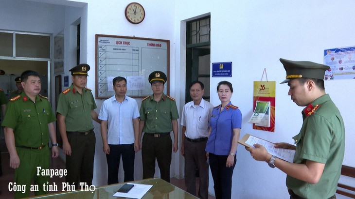 'Hô biến' đất rừng thành đất ở cho cháu, nguyên PGĐ Sở KHĐT tỉnh Phú Thọ bị bắt - Ảnh 1.
