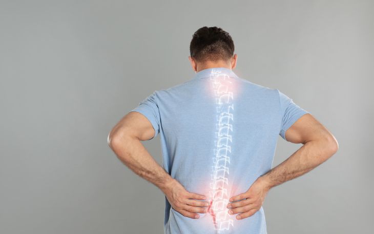 Chữa bệnh vẹo cột sống thế nào? Có cần thiết phải phẫu thuật không?