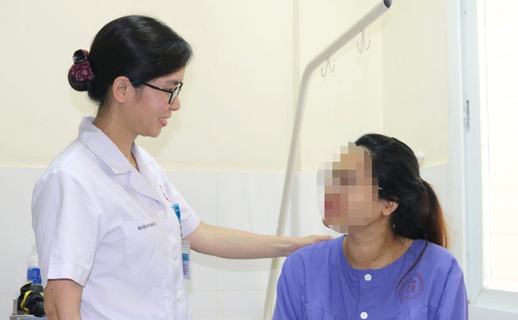 Sản phụ quê Hải Dương thoát cửa tử khi bị biến chứng sản khoa hiếm gặp sau sinh - Ảnh 1. Sản phụ quê Hải Dương thoát cửa tử khi bị biến chứng sản khoa hiếm gặp sau sinh - Ảnh 1.