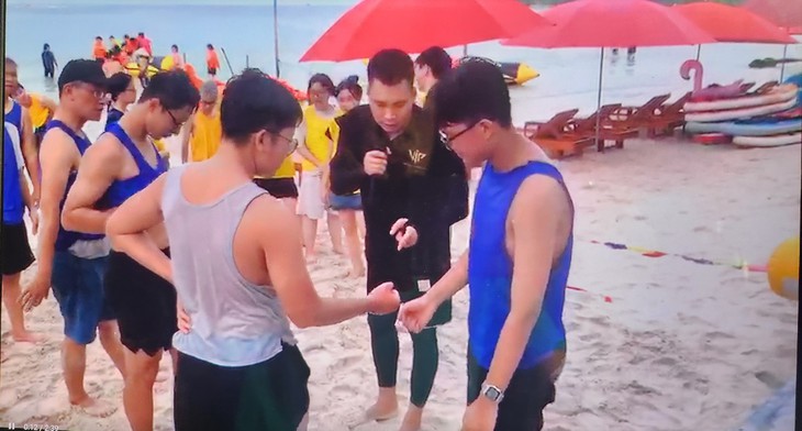 Quảng Ninh sẵn sàng ứng phó với cơn bão số 1 - Ảnh 3. Quảng Ninh sẵn sàng ứng phó với cơn bão số 1 - Ảnh 3.