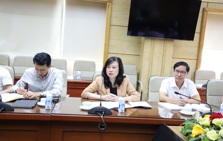 Bộ trưởng Bộ Y tế Đào Hồng Lan làm việc với đoàn công tác WHO khu vực Tây Thái Bình Dương - Ảnh 1. Bộ trưởng Bộ Y tế Đào Hồng Lan làm việc với đoàn công tác WHO khu vực Tây Thái Bình Dương - Ảnh 1.