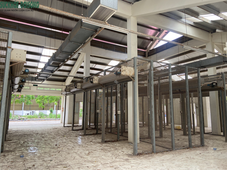 Cận cảnh chợ dân sinh Phú Đô 18 tỷ đồng bỏ hoang sau 6 năm xây dựng - Ảnh 4.