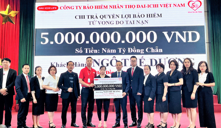 Dai-ichi Life Việt Nam chi trả 5 tỷ đồng quyền lợi bảo hiểm cho khách hàng tại tỉnh Bắc Ninh - Ảnh 1. Dai-ichi Life Việt Nam chi trả 5 tỷ đồng quyền lợi bảo hiểm cho khách hàng tại tỉnh Bắc Ninh - Ảnh 1.