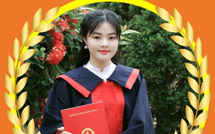 Bật mí về thủ khoa khối D01 toàn quốc 2023