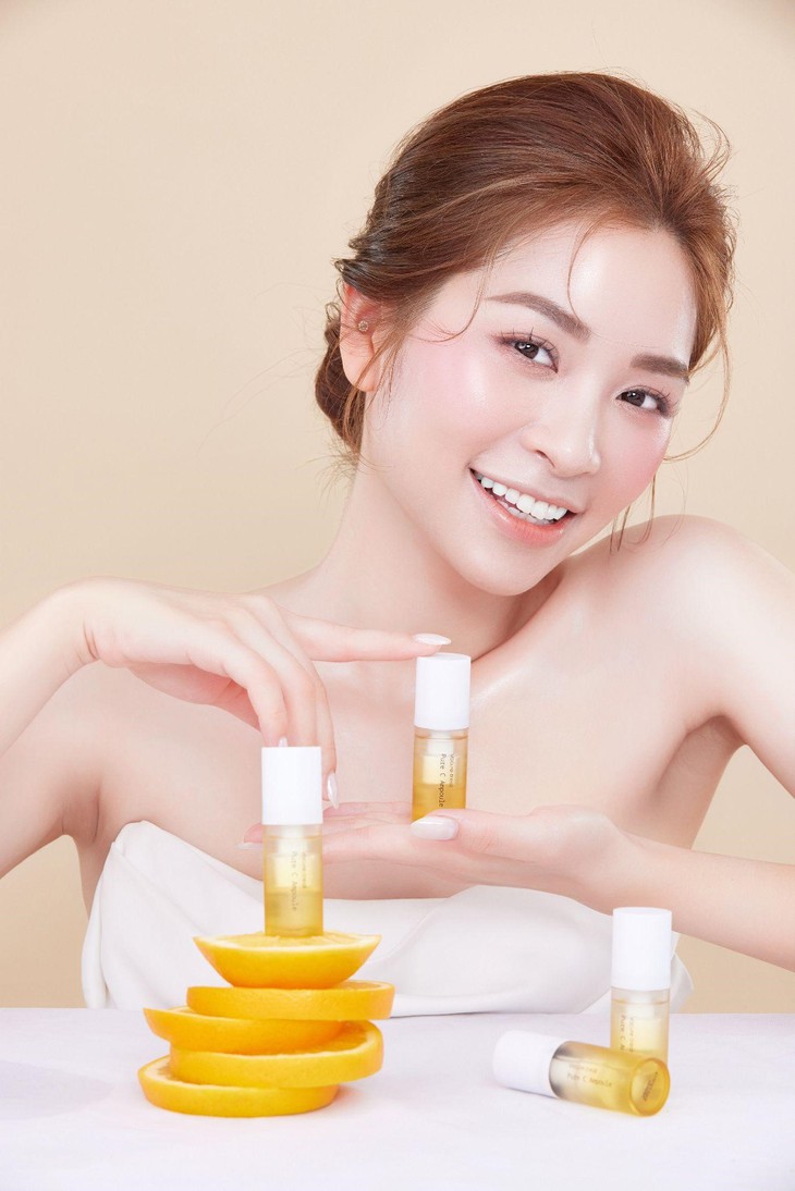 Bí quyết sở hữu làn da "không tuổi" của Vicky Nhung và dàn sao Việt - Ảnh 1.