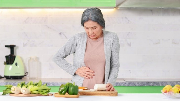 Công dụng ít ai biết của cỏ mực & đậu đen - Ảnh 2.