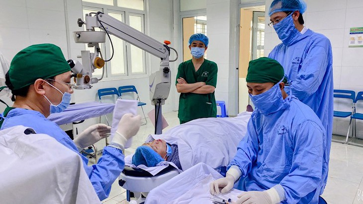 Hải Phòng cứu vãn thị lực ca bệnh bị vỡ nhãn cầu mắt trái - Ảnh 1.
