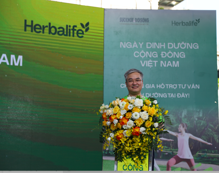 Đang diễn ra Ngày Dinh dưỡng cộng đồng Việt Nam tại Hồ Hoàn Kiếm - Ảnh 3. Đang diễn ra Ngày Dinh dưỡng cộng đồng Việt Nam tại Hồ Hoàn Kiếm - Ảnh 3.