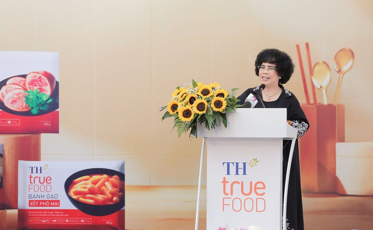 Bộ sản phẩm TH true FOOD: "Người nội trợ tử tế" đồng hành cùng hàng triệu căn bếp Việt - Ảnh 2.