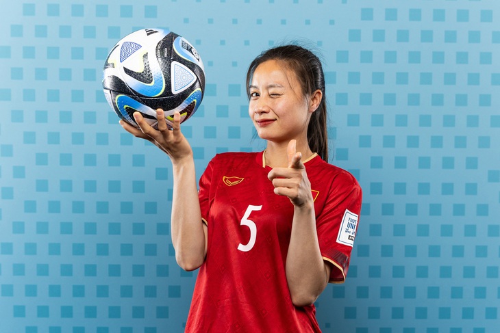 Ngắm nhan sắc 'vạn người mê' của cầu thủ nữ Việt Nam dự World Cup nữ 2023 - Ảnh 1.