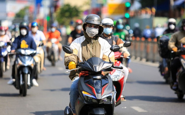 Sau hàng loạt kỷ lục nhiệt độ thiết lập, diễn biến nắng nóng thời gian tới thế nào?