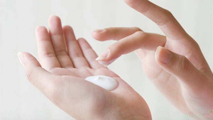 Đình chỉ lưu hành, thu hồi trên toàn quốc lô sản phẩm Kem dưỡng trắng - Chống nắng kém chất lượng - Ảnh 3. Đình chỉ lưu hành, thu hồi trên toàn quốc lô sản phẩm Kem dưỡng trắng - Chống nắng kém chất lượng - Ảnh 3.