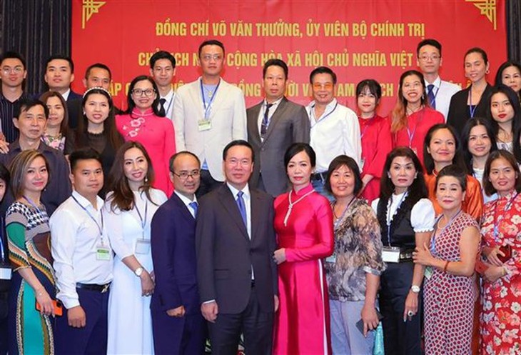 Chủ tịch nước Võ Văn Thưởng gặp gỡ kiều bào tại Áo và châu Âu - Ảnh 3. Chủ tịch nước Võ Văn Thưởng gặp gỡ kiều bào tại Áo và châu Âu - Ảnh 3.