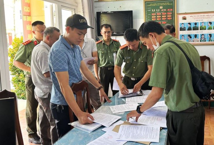 Phá đường dây cho vay nặng lãi hơn 20.000 tỷ đồng do người Trung Quốc cầm đầu - Ảnh 1. Phá đường dây cho vay nặng lãi hơn 20.000 tỷ đồng do người Trung Quốc cầm đầu - Ảnh 1.