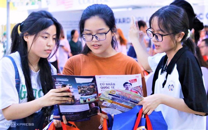 Sắp hết hạn đăng ký, nhiều thí sinh vẫn chưa chọn được nguyện vọng xét tuyển đại học