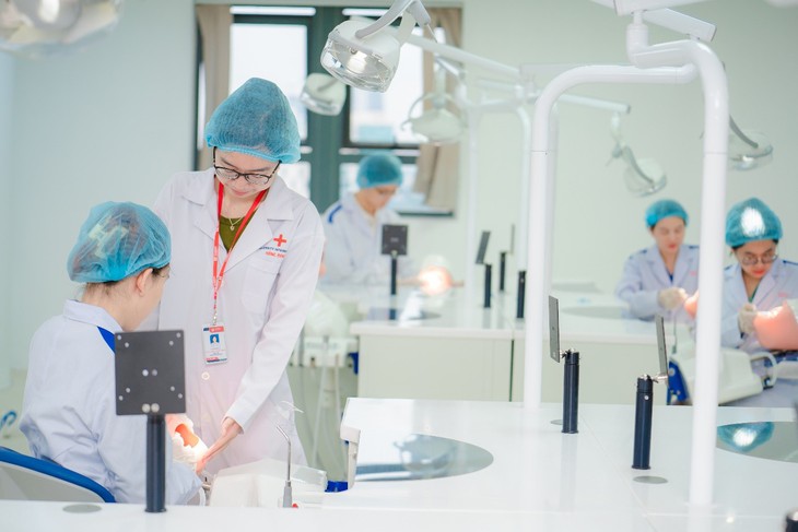 Bật mí cách chọn nguyện vọng ngành Sức khỏe để có việc làm tốt, lương cao - Ảnh 3. Bật mí cách chọn nguyện vọng ngành Sức khỏe để có việc làm tốt, lương cao - Ảnh 3.