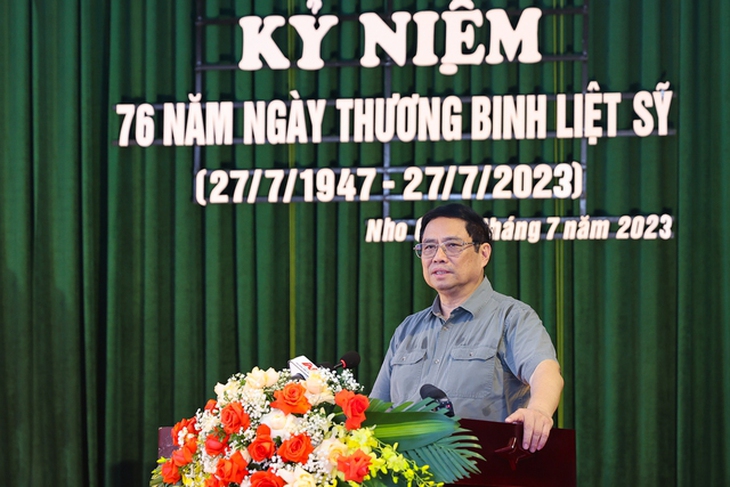 Thủ tướng: Luôn quan tâm, chăm lo đời sống người có công với tấm lòng, sự tri ân, trách nhiệm cao nhất - Ảnh 1. Thủ tướng: Luôn quan tâm, chăm lo đời sống người có công với tấm lòng, sự tri ân, trách nhiệm cao nhất - Ảnh 1.