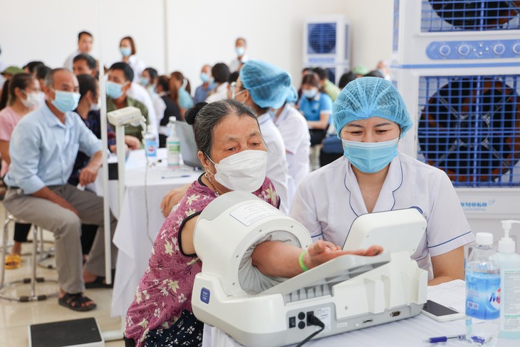 Hà Nội đưa ra 9 mục tiêu truyền thông để người dân nâng cao nhận thức về sức khỏe - Ảnh 1.