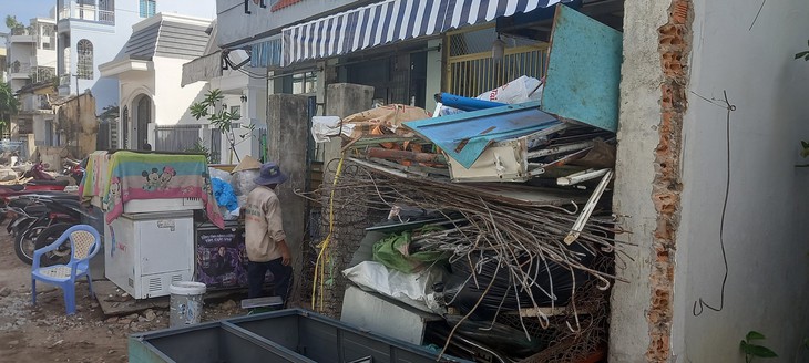 Ẩn họa từ các cơ sở thu mua phế liệu giữa khu dân cư - Ảnh 6.