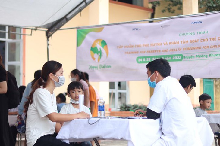 3.600 trẻ tại 7 tỉnh, thành được tầm soát về bệnh thấp còi, suy dinh dưỡng  - Ảnh 1.